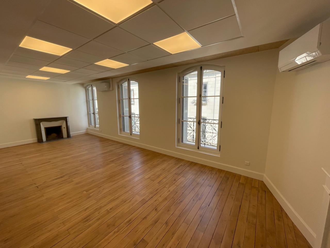 Bureau Tours 444m² Location bureau Tours Indre-et-Loire OLBUR2310745 6